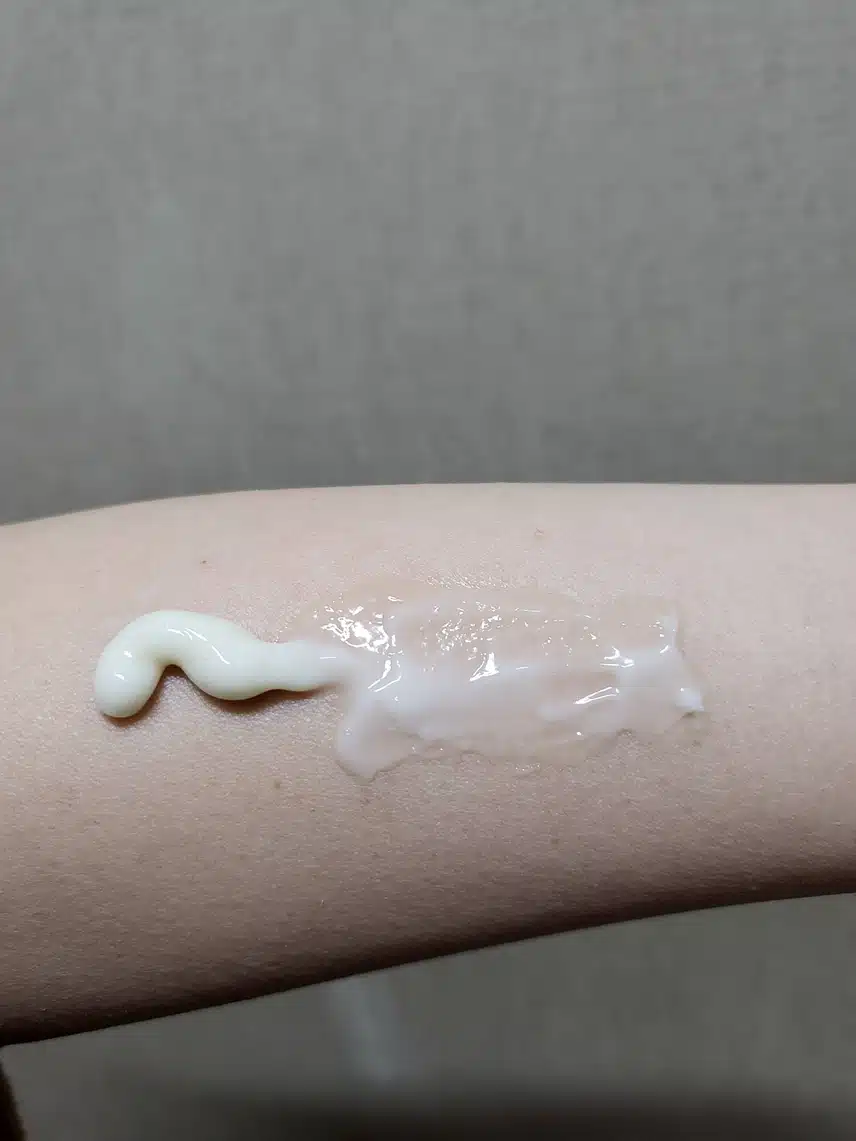 여름철 바르기 편한 바디로션입니다❤️