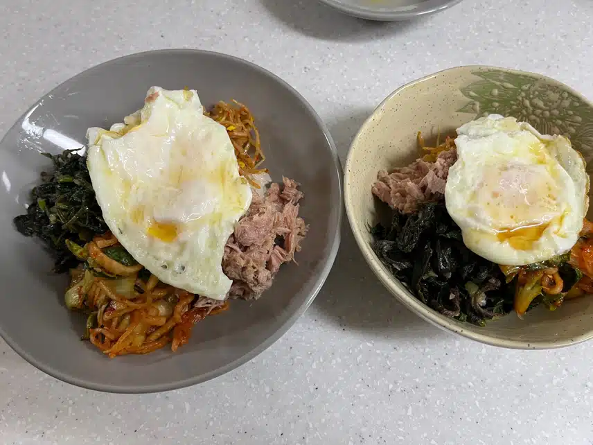 나물비빔밥 먹어요~ 