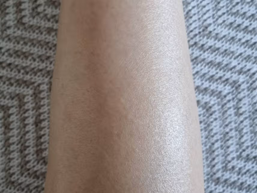 내돈내산 향과 보습 모두 잡은 더마비 바디로션~