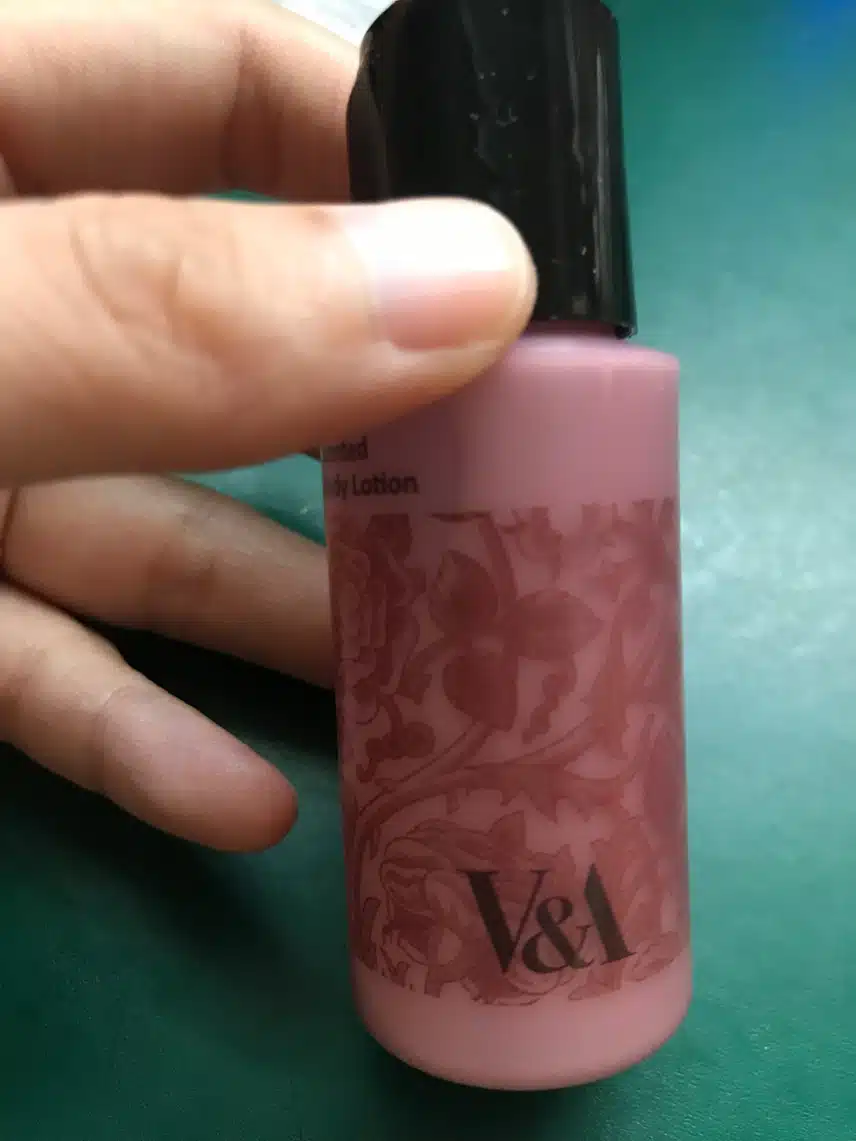 V&A 센티드 바디로션