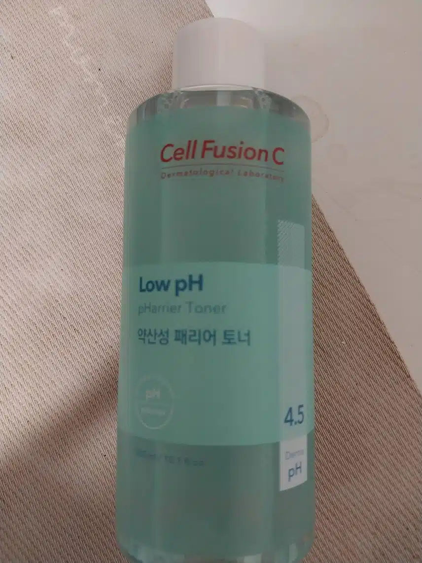순하게 닦는 셀퓨전씨 약산성 페리어 토너