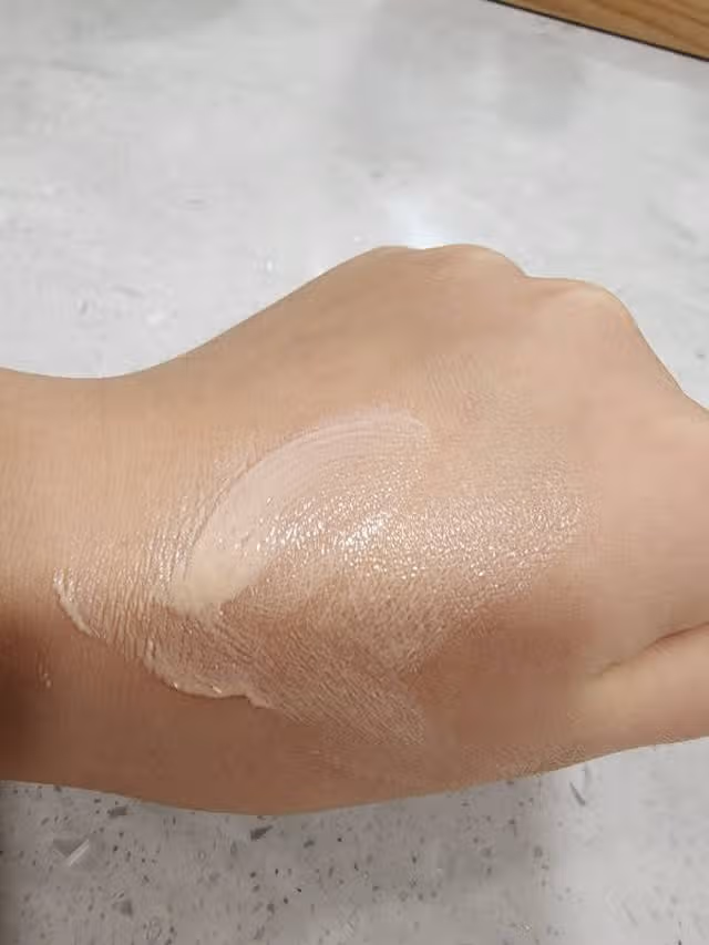유세린 울트라프로텍션 톤업선 SPF50+ PA++++추천