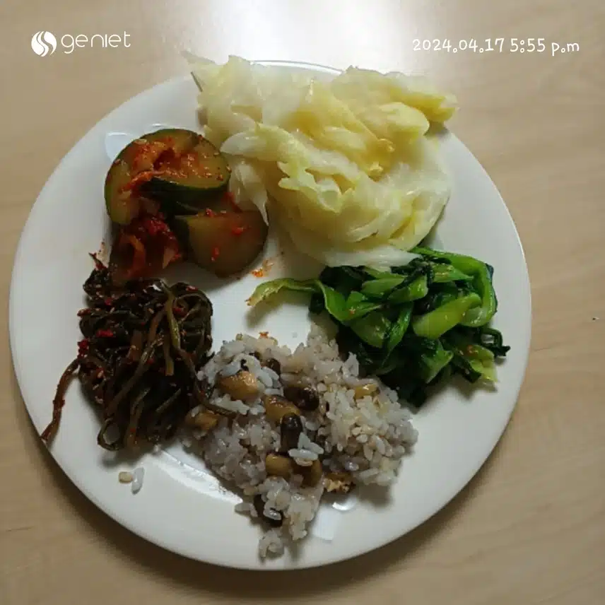 굶지않고 조금씩 먹으면서 시작한 다이어트
