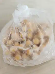 수제 요거트, 하루견과, 플레인 두유, 병아리콩 등으로 저당간식 정복