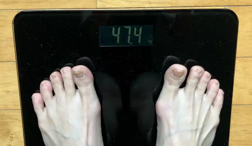 힙브릿지 자세로 운동하고 KTC 디톡스 주스로 다이어트했습니다