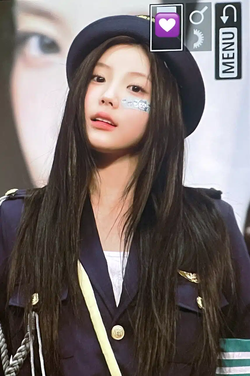 아일릿 원희 팬싸인회 착장
