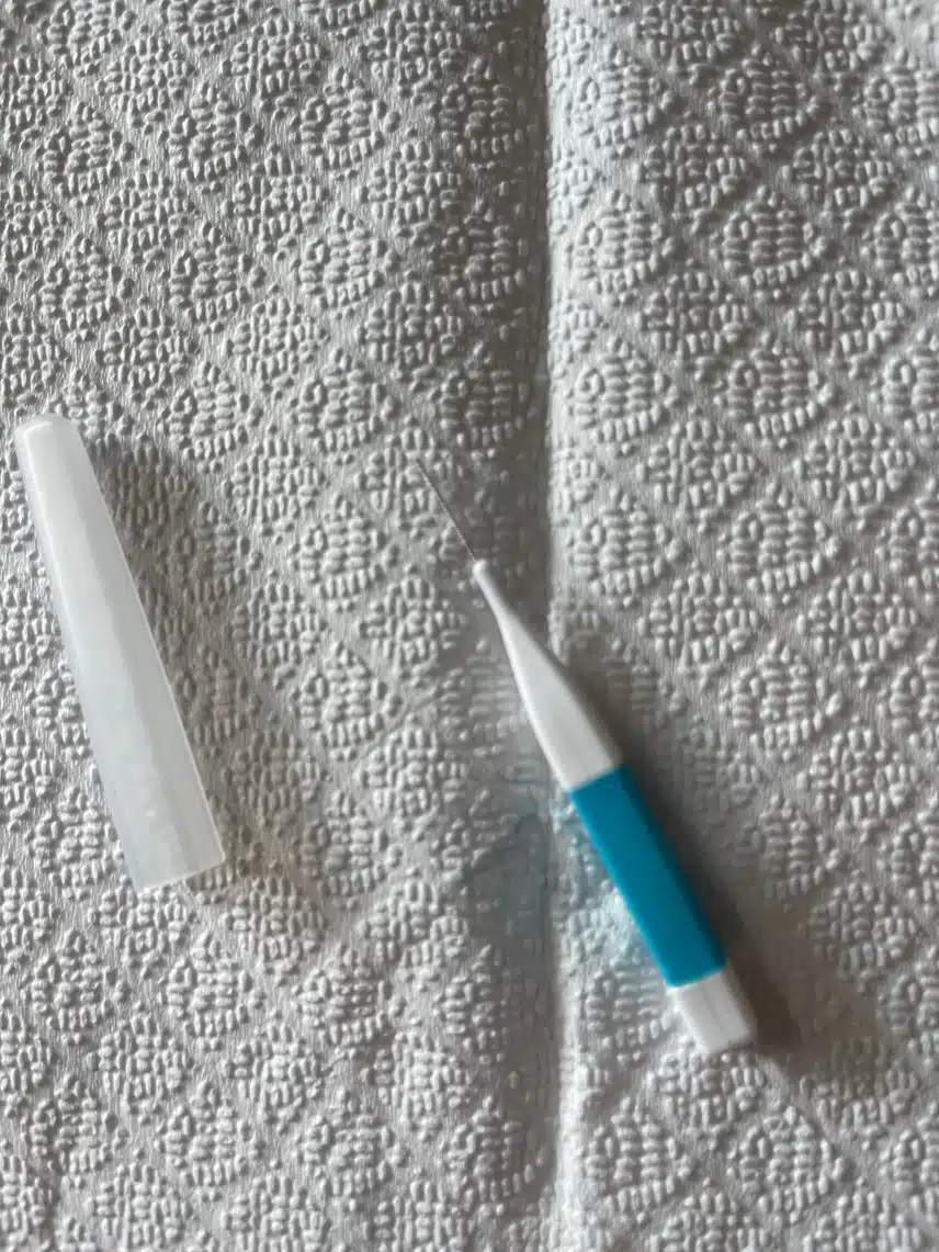 이마트에서산 치간칫솔  0.4mm