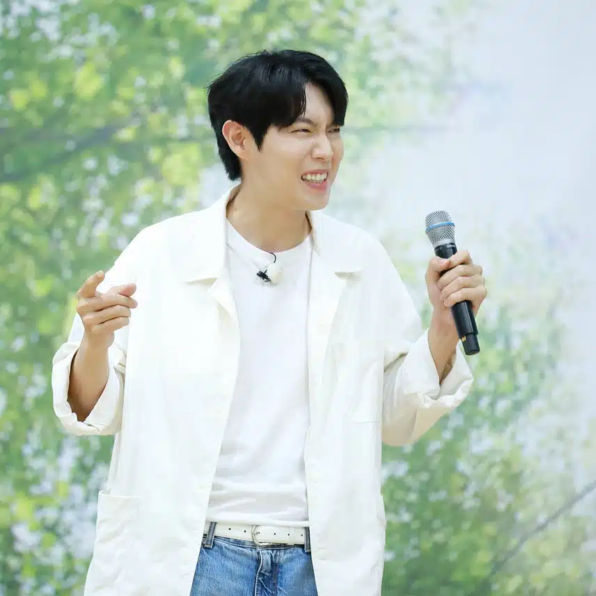 상큼한 모습 태진님 늘 응원합니다 