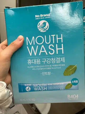 노브랜드 휴대용 구강청결제 민트향 스틱혁 추천합니다.