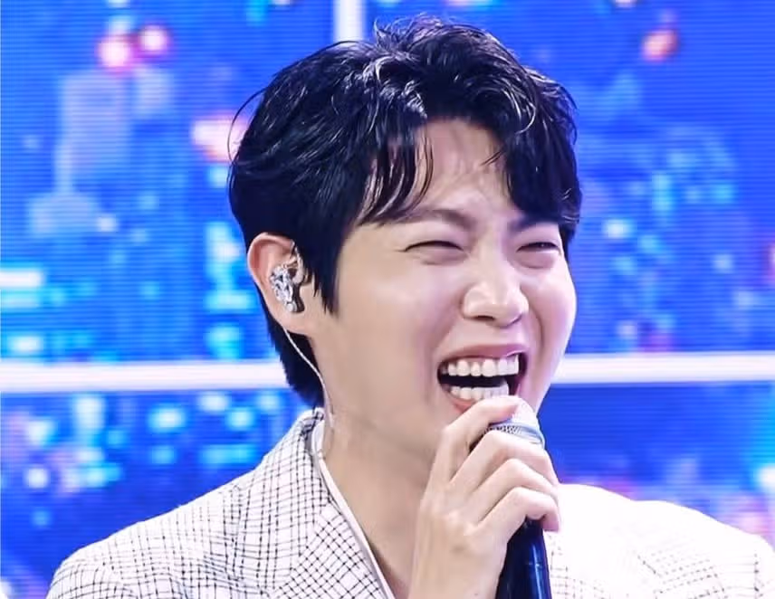 태진님 웃는모습 좋아요 화이팅 