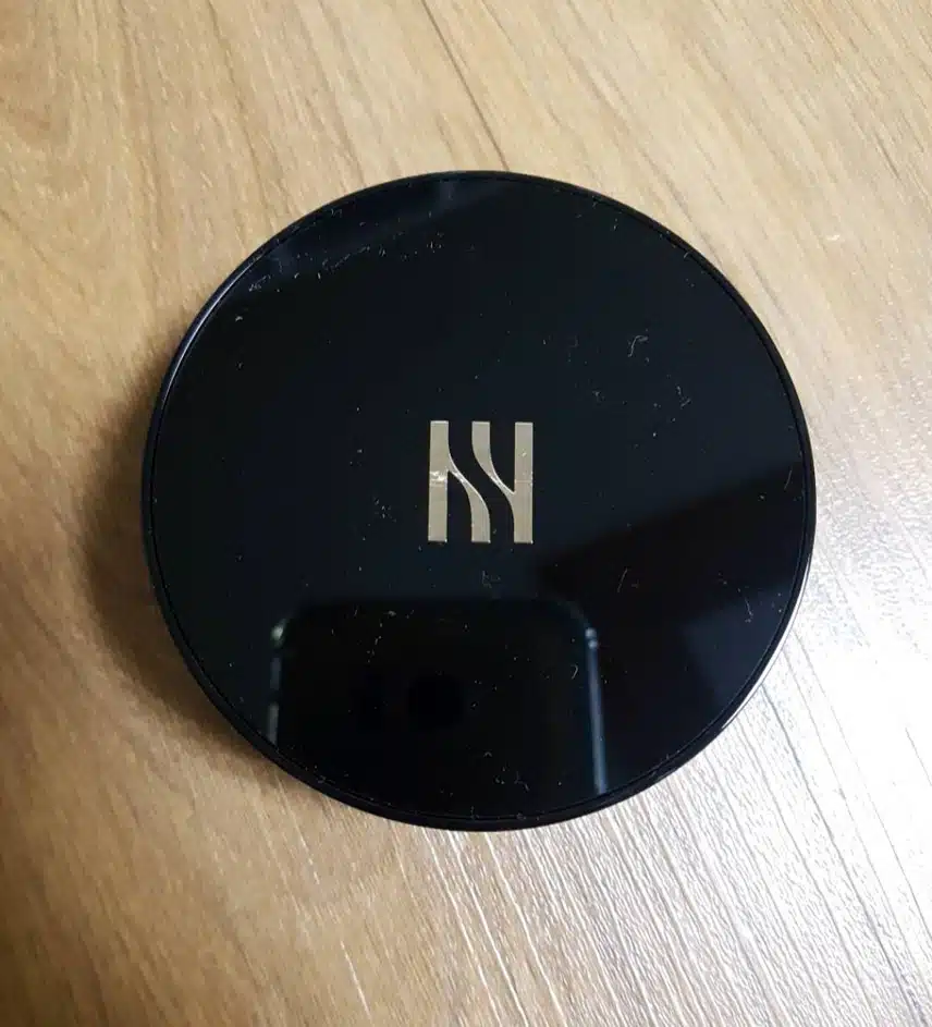 이주의 키워드 헤라 블랙쿠션 