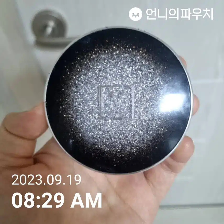 파우- 스킨솔루션 스타쿠션