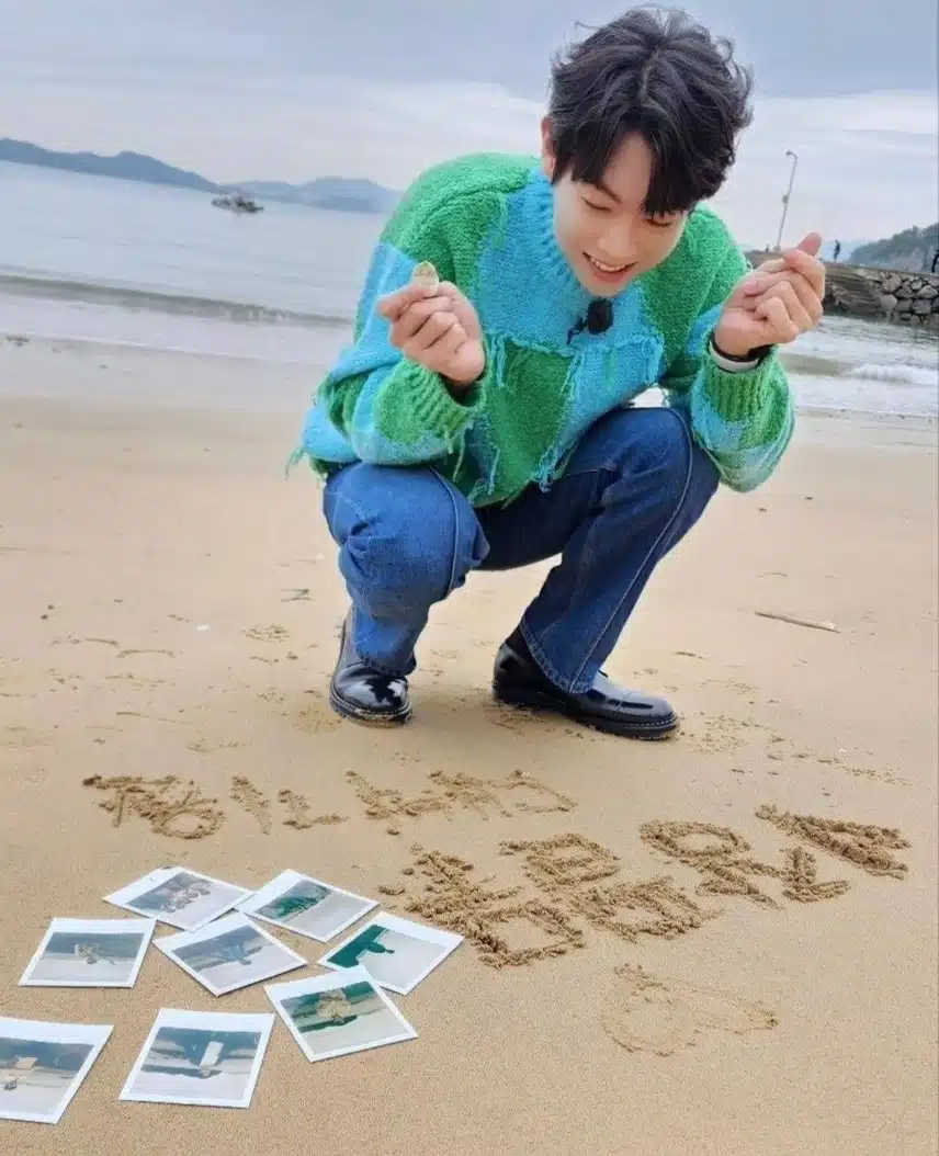 이 귀염 어쩔거야. 태진님