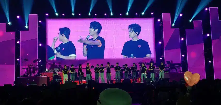 부타는 트롯맨 공연 재방보는데 여전히 즐겁습니다