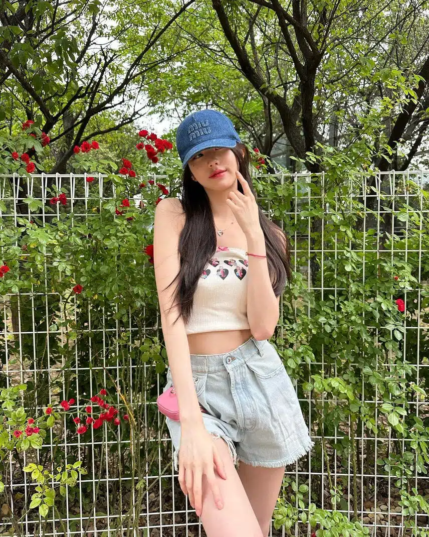 Wonyoung without makeup