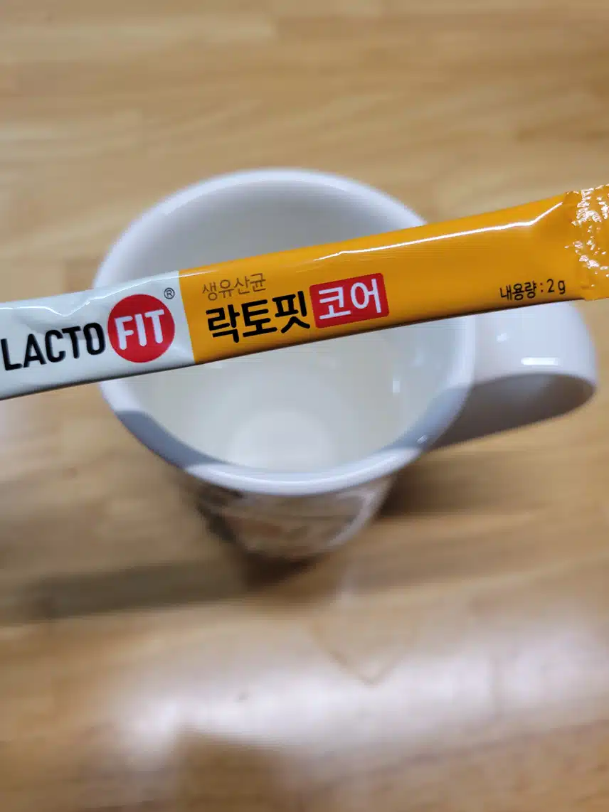아침 유산균과 물
