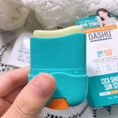 오늘은 가볍게 선스틱