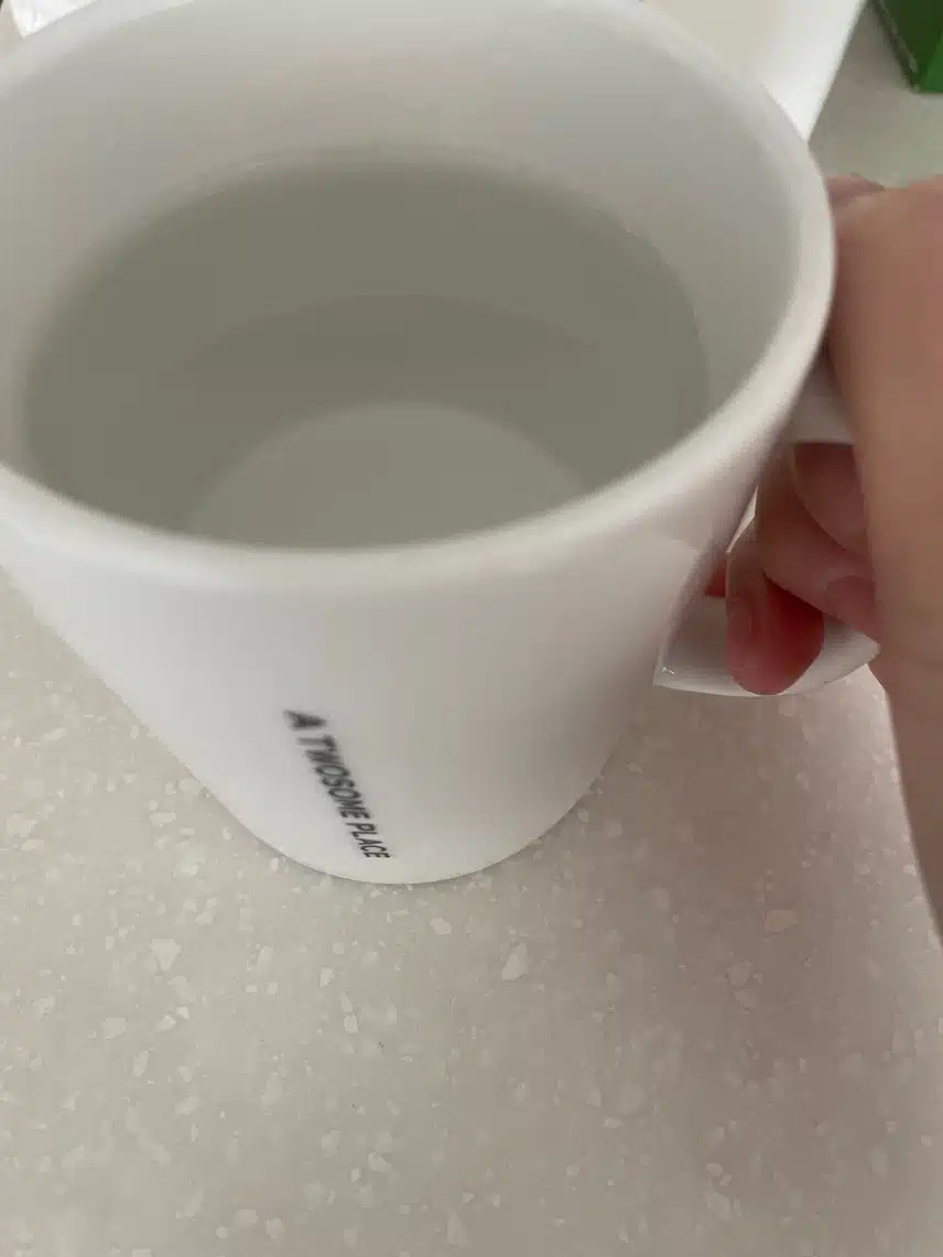 물 마셔요