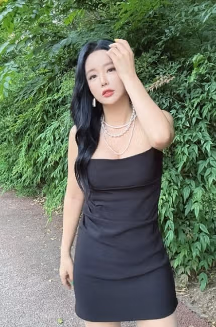 진영님 완전 인형 외모,!!!!!