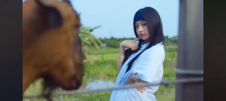 히치하이킹 장면 너무 귀여워요 ㅋㅋㅋ