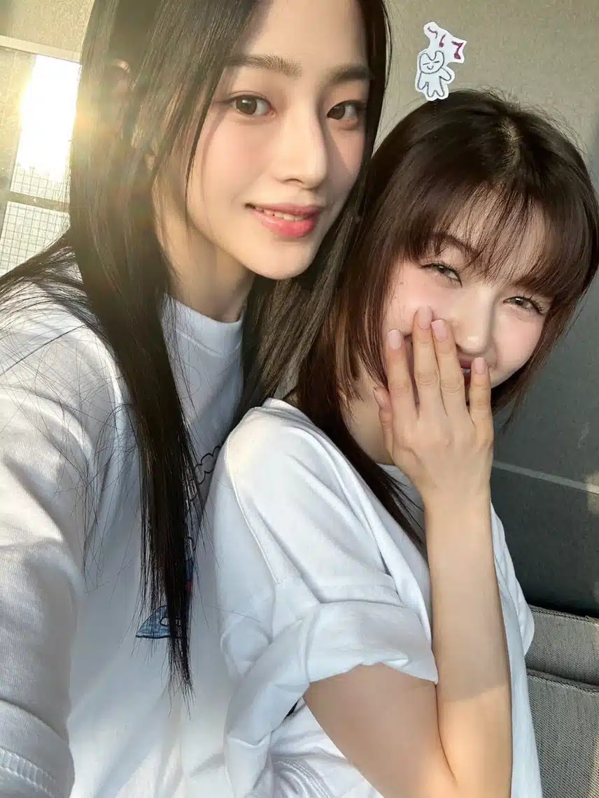 민지 다니엘 투샷 좋아요