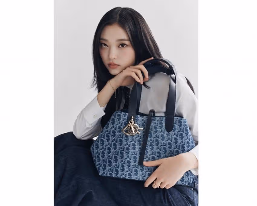 해린이 디올 광고사진