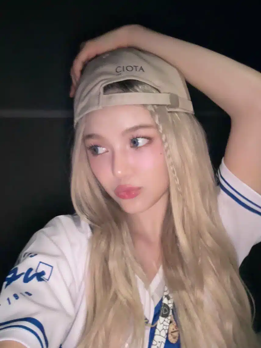 중앙대 바비걸 다니엘 셀카