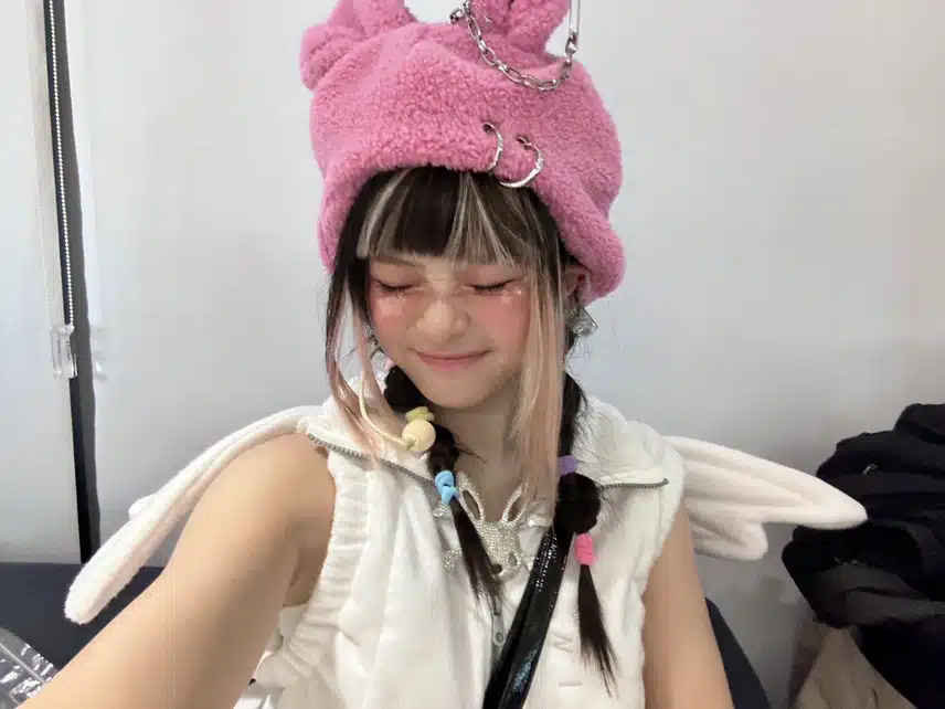 엄청 귀여웟던 하니 스타일링💗
