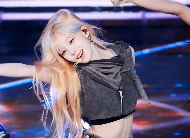 윈터 표정