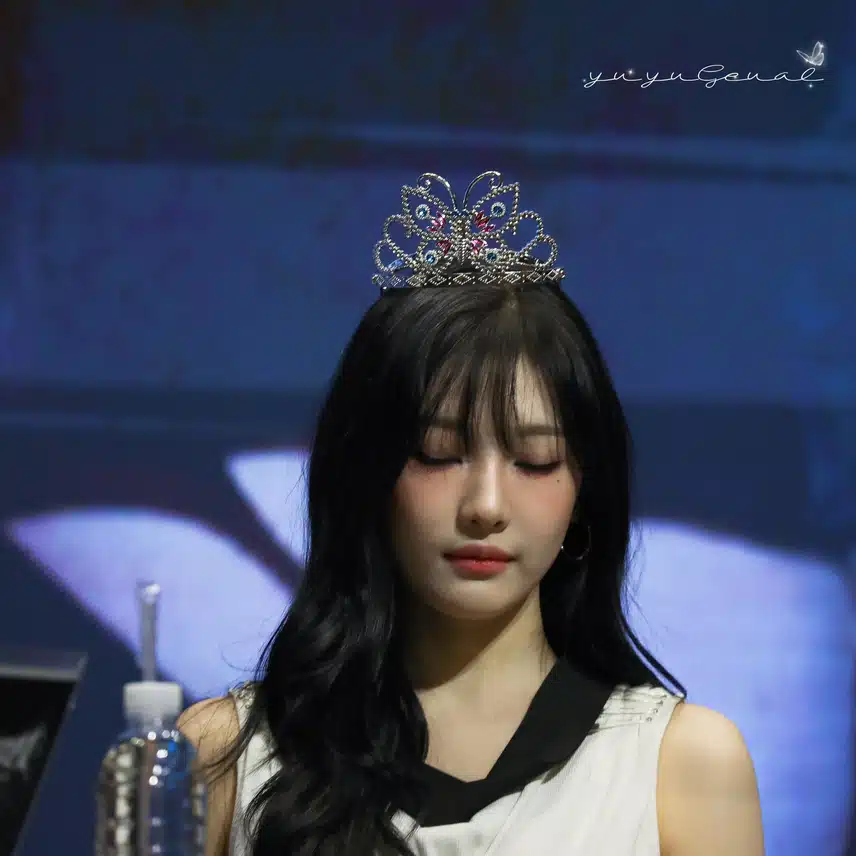 왕관 쓴 닝닝공주👑