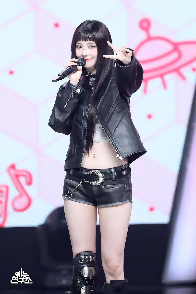카리나 음중1위 비하인드 포토📸