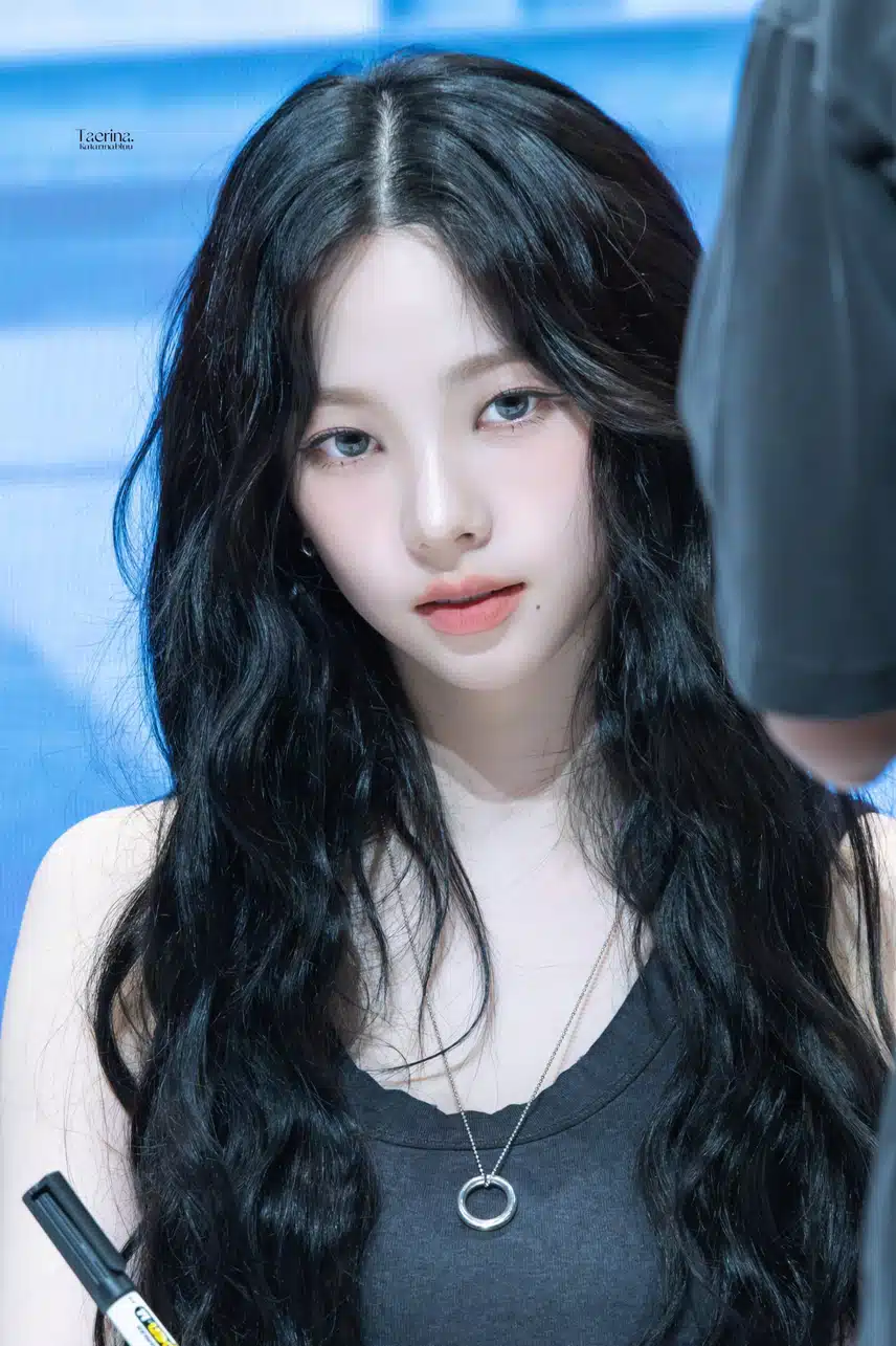 어제 청순 카리나 미모 역대급 찍었다!