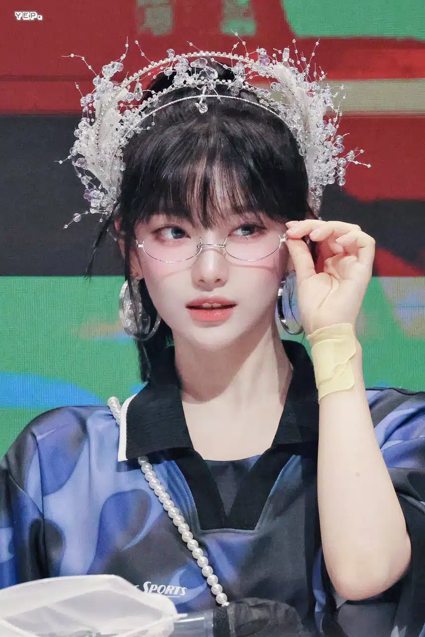 어제 팬싸에서 외모 달란트 미쳤다는 닝닝
