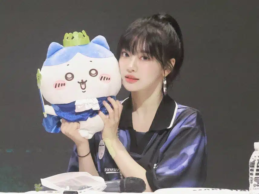 어제 팬싸에서 외모 달란트 미쳤다는 닝닝