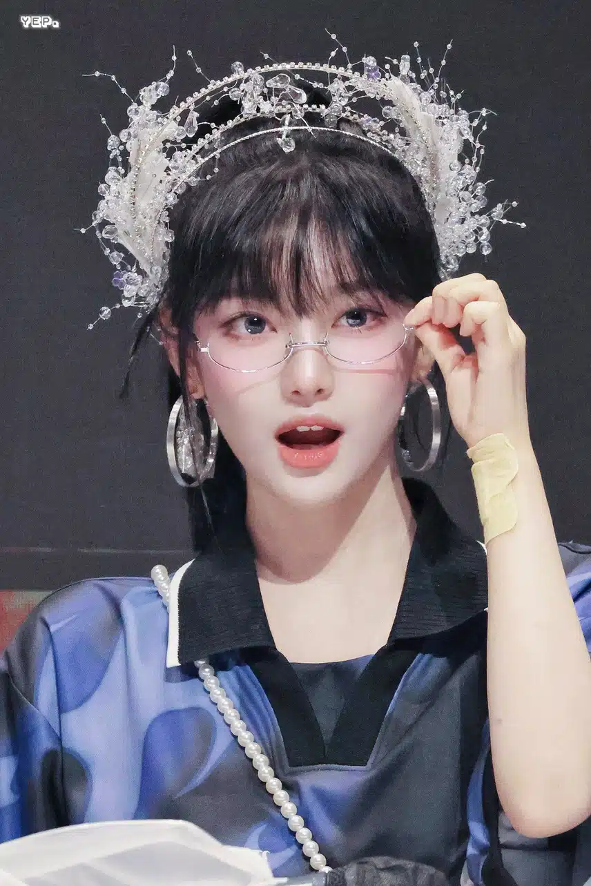 어제 팬싸에서 외모 달란트 미쳤다는 닝닝