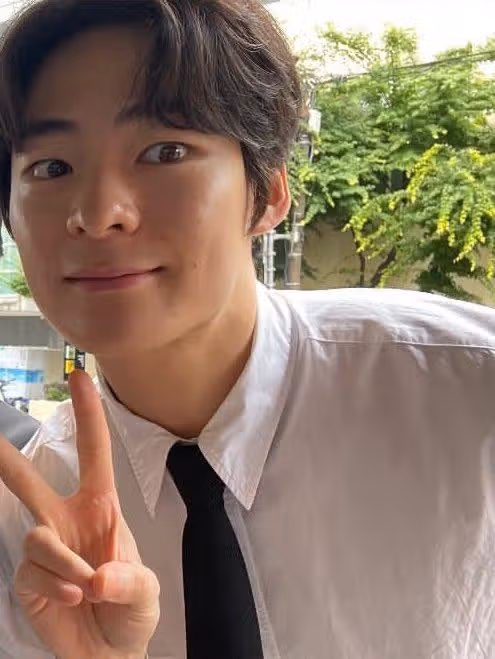 오늘 배우김보라 결혼식 참석한 송건희