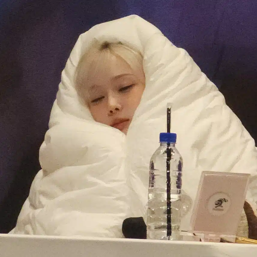 저기요 윈터 자는데요?😴