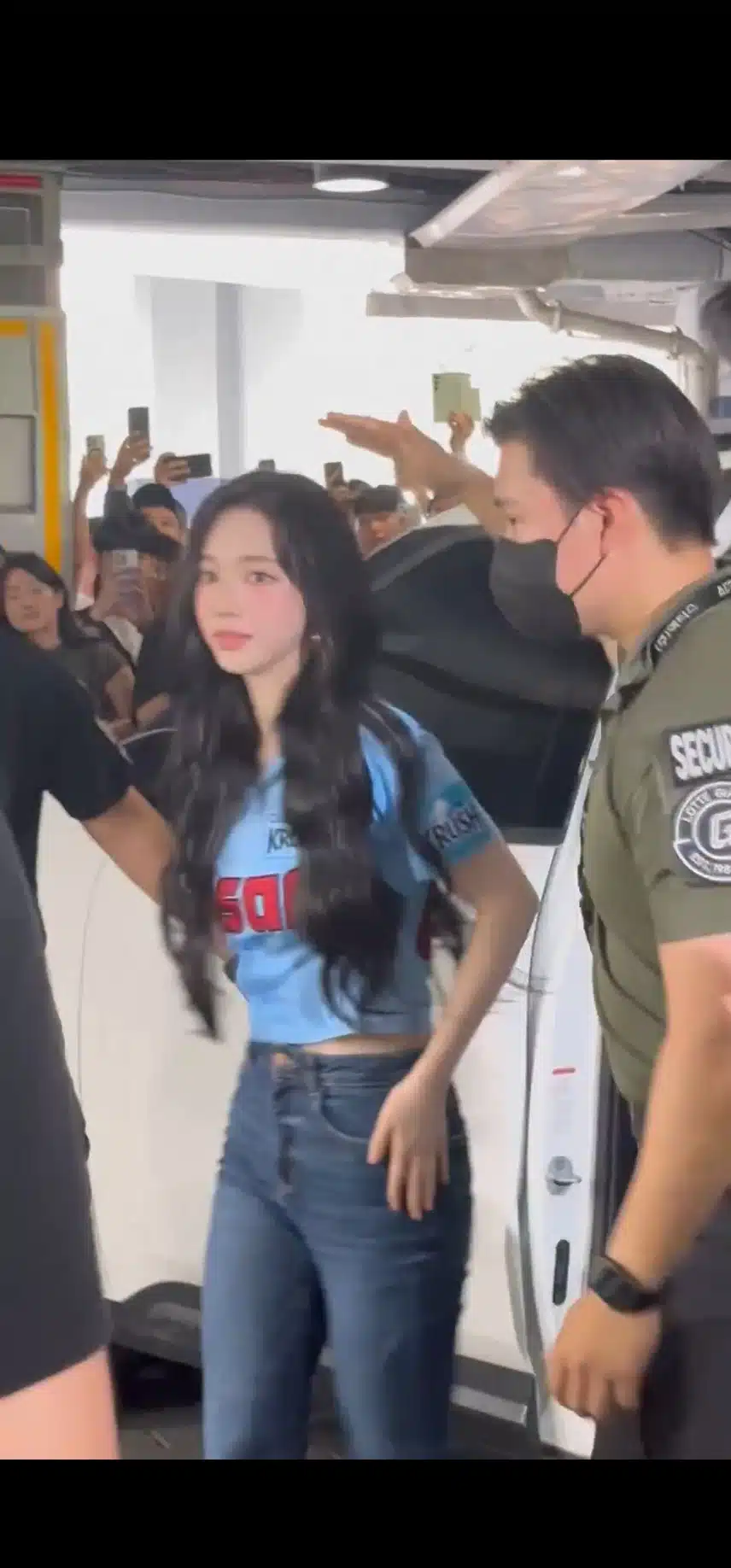 카리나 사직야구장 도착