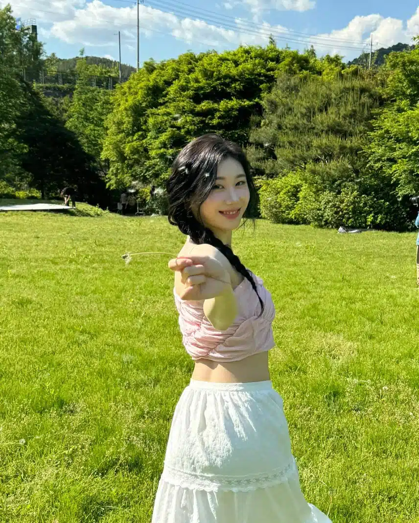 요맘떼 개인 광고찍은 채령 인스타 근황