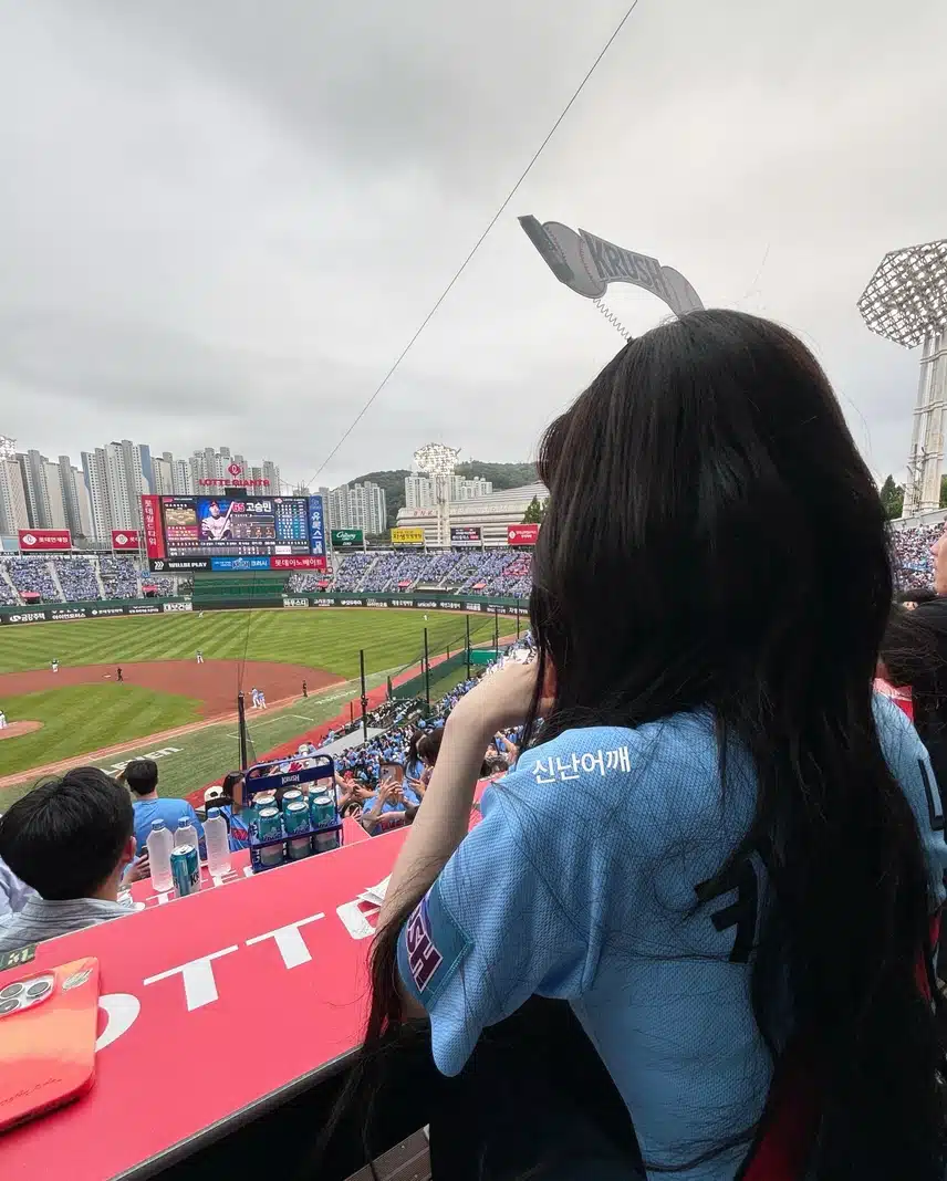 지민이는 사람을 홀려..💙