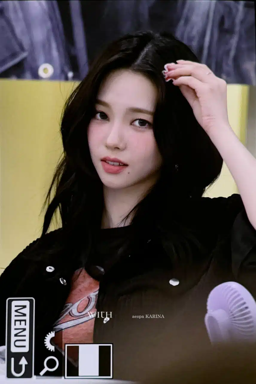 귀여운 팬싸 카리나 표정ㅋㅋ