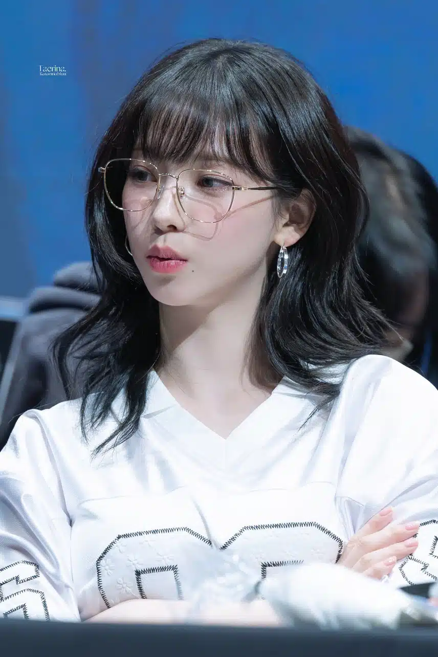 링귀걸이만 하면 폭룡적 핫걸이 된다는 카리나