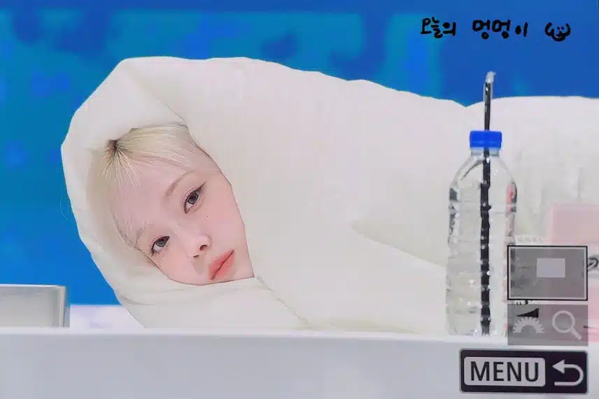 이 날 이불윈터 진짜 초귀여움🤍🤍