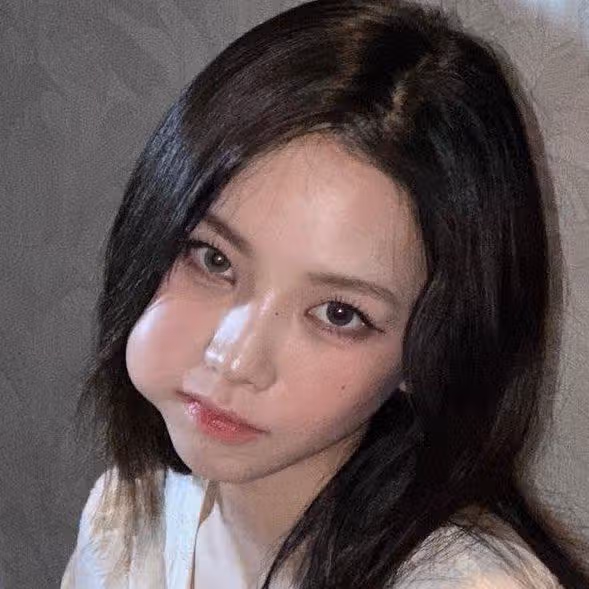 카리나 사탕땜에 볼이ㅋㅋㅋ
