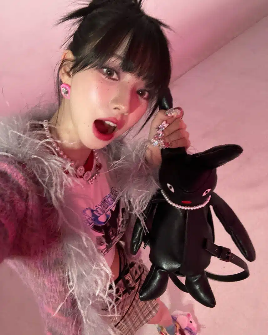 카리나 주근깨메이크업 너무귀여워😆