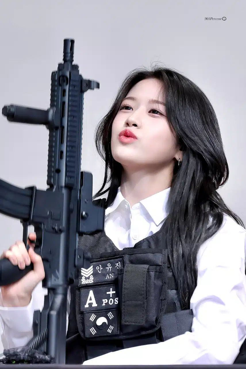 안유진 첩보물 왜 안찍음?