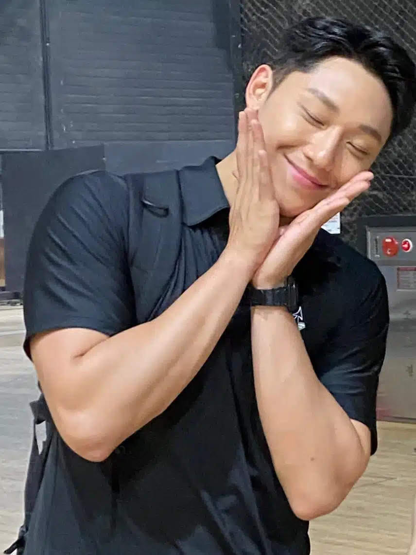 군대가서도 잘생긴 이도현 근황