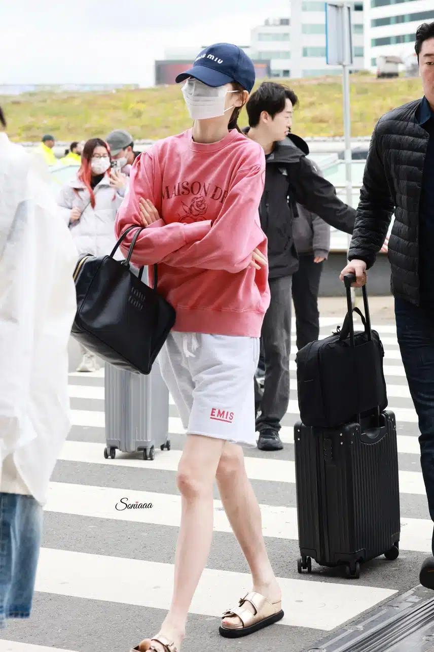 암스테르담에서 오늘의 원영이