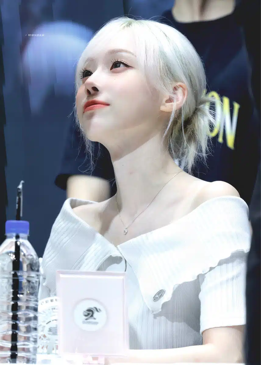 이렇게 올려다보면 다OK할것같음ㅜㅜ