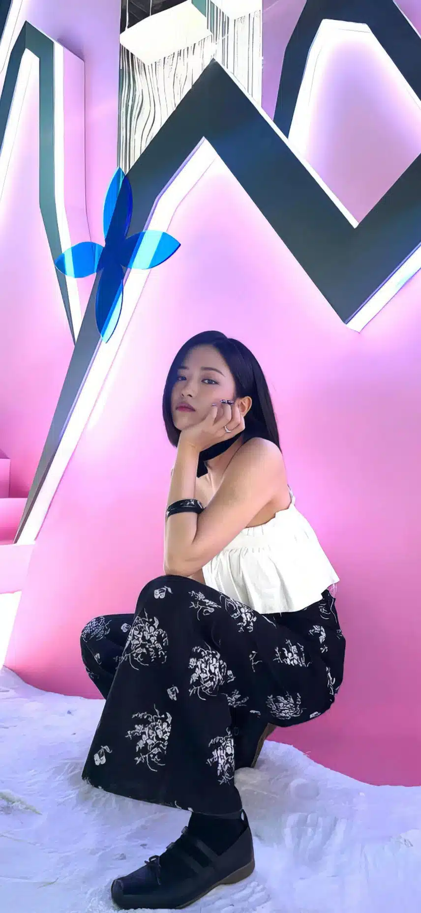 포스쩌는 칼단발 안유진 